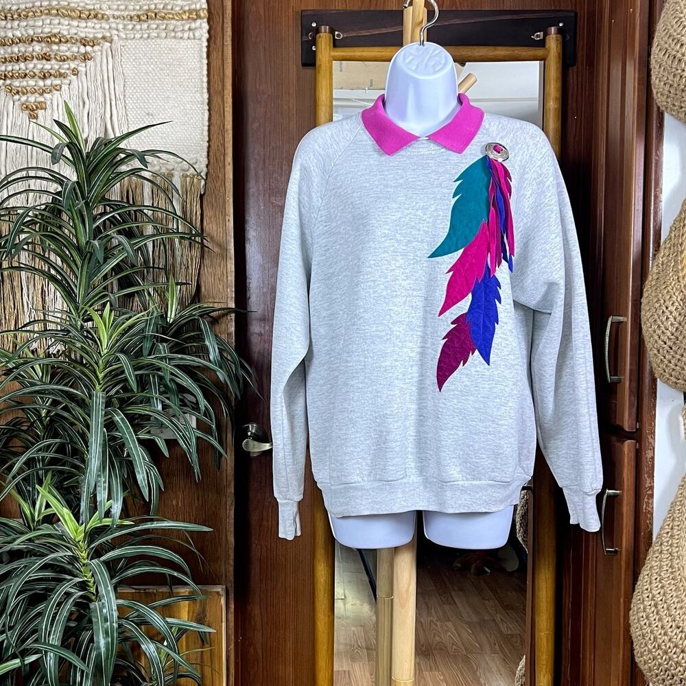 Vintage 90s Jerzees USA Made Sweatshirt L Feather Tassel Brooch Western Sedona